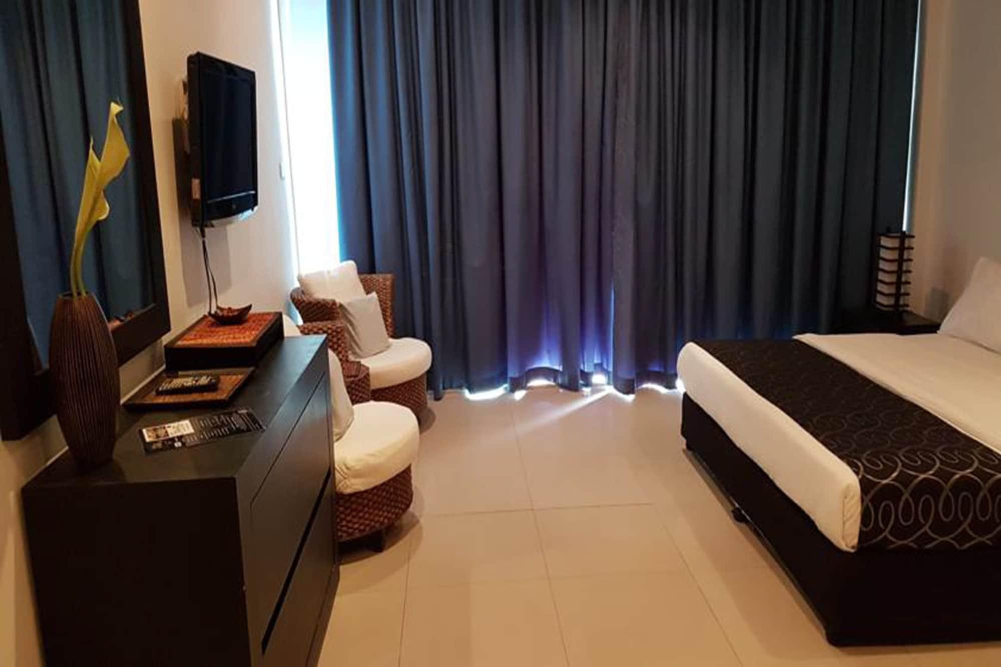 East Suites Pattaya Ngoại thất bức ảnh