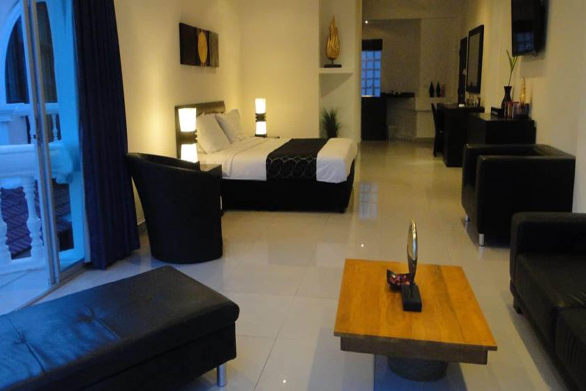 East Suites Pattaya Ngoại thất bức ảnh