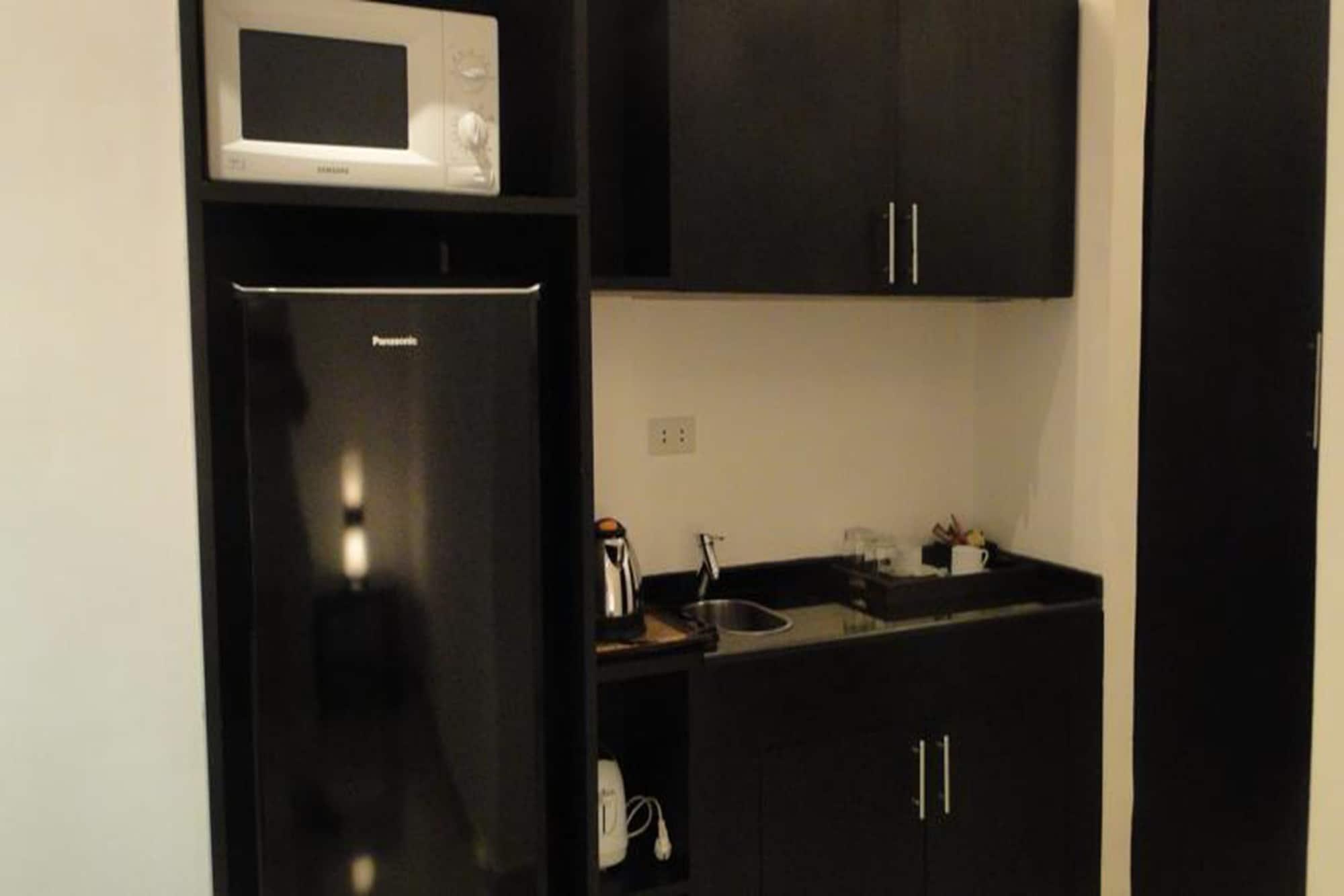East Suites Pattaya Ngoại thất bức ảnh