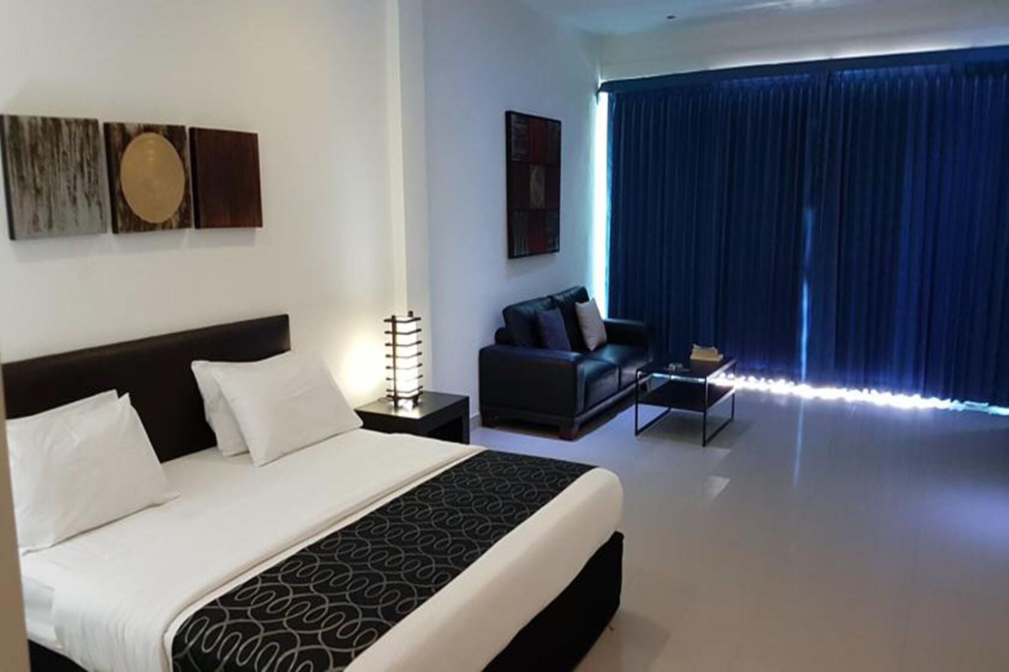 East Suites Pattaya Ngoại thất bức ảnh