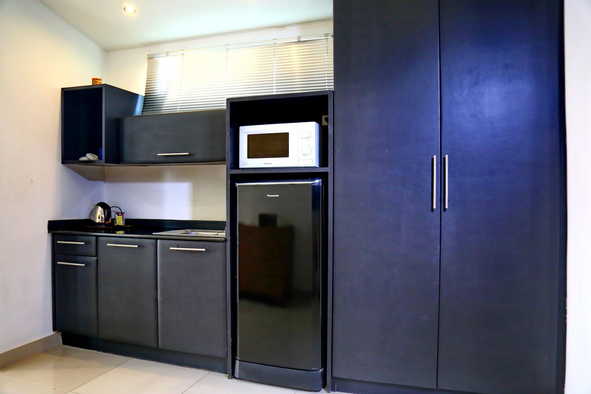 East Suites Pattaya Ngoại thất bức ảnh
