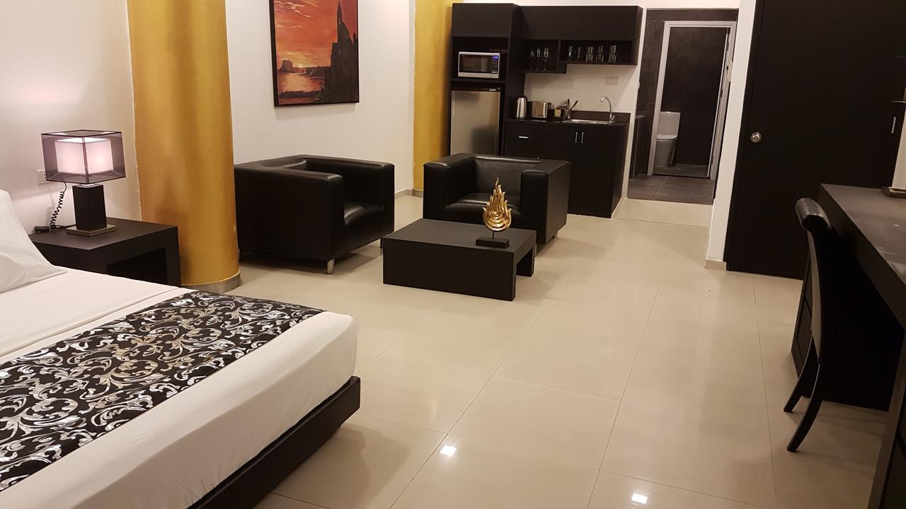 East Suites Pattaya Ngoại thất bức ảnh